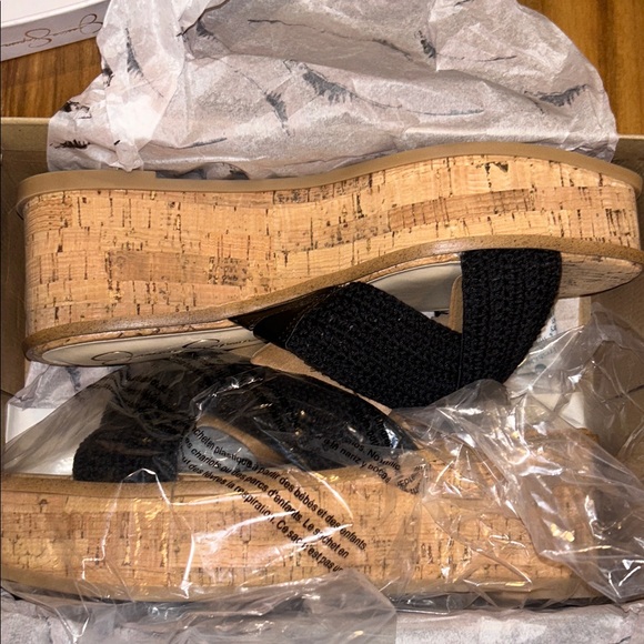 NWB Jessica Simpson Black Crochet Wedge Sandals